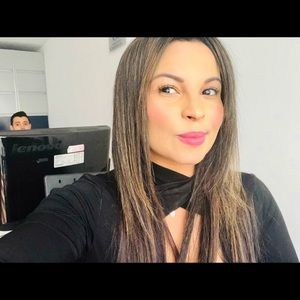 Meet your Posher, Marcela